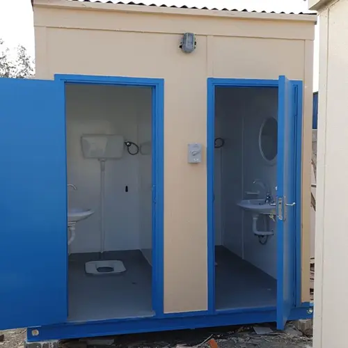 portable-toilets-02.webp
