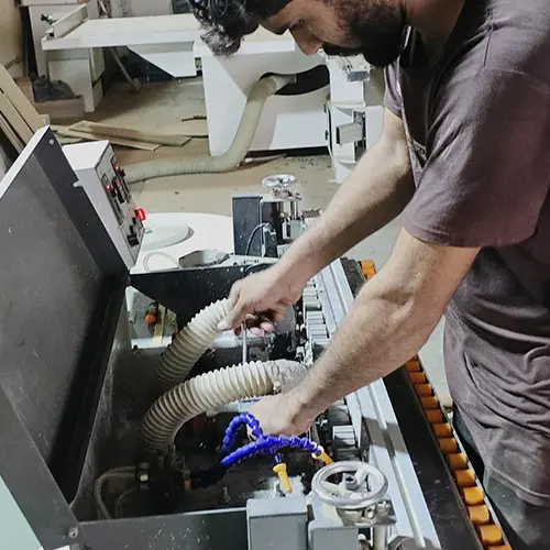 woodworking-machinery-repair.webp