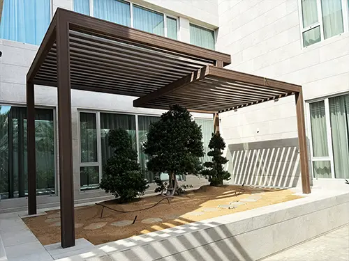 outdoor-pergola.webp