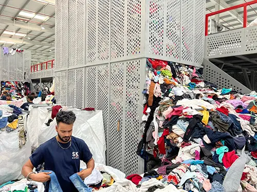 second-hand-clothing.webp