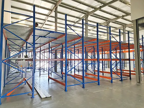 warehouse-racking-and-shelving.webp