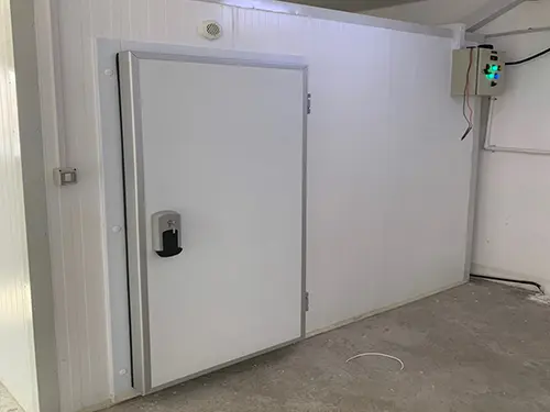 technical-services-cold-room.webp