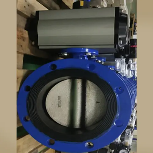 flanged-butterfly-valve-with-pnumatic-actuator.webp