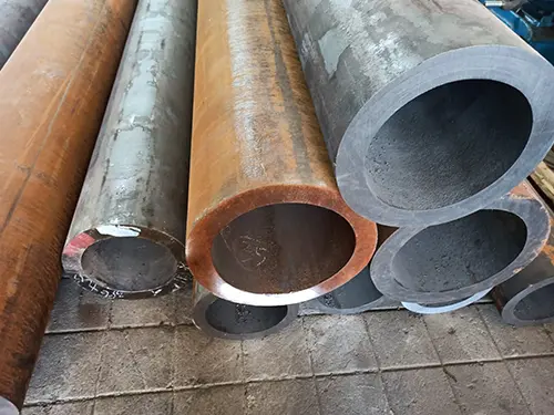 heavy-duty-steel-pipes.webp