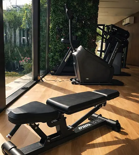 black-matrix-cardio-machine
