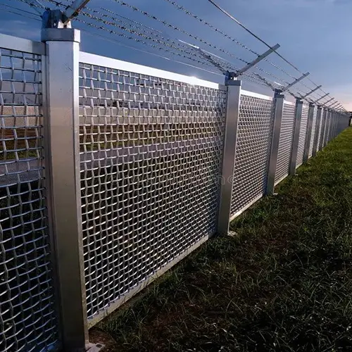 high-security-metal-grid-fence