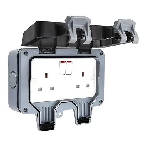 outdoor-sockets-waterproof.webp