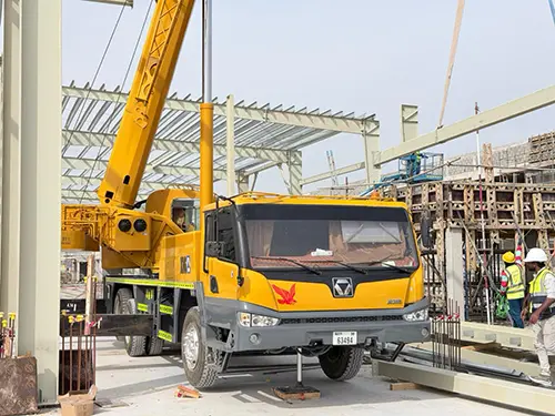 heavy-lifting-equipment