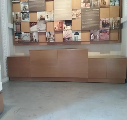 al-nameedah-museum-display-table.webp