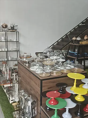 cake-stand.webp