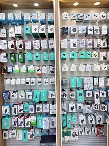 bluetooth-headphones-and-speakers