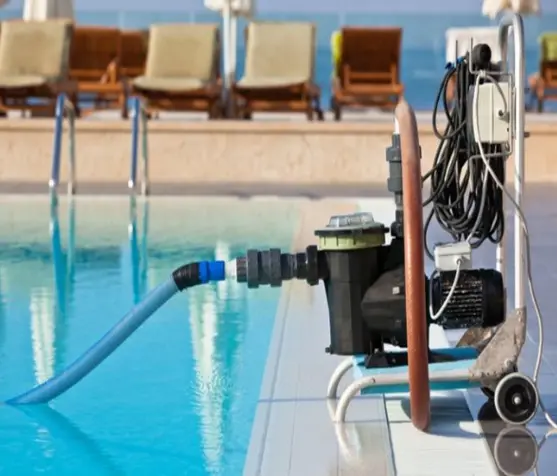 pool-cleaning-service.webp