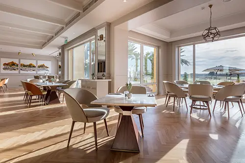 restaurant-1.webp