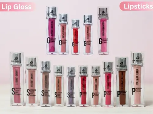 lip-gloss-and-lip-stick.webp