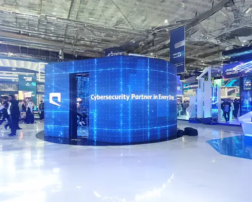 led-screen-and-display.webp